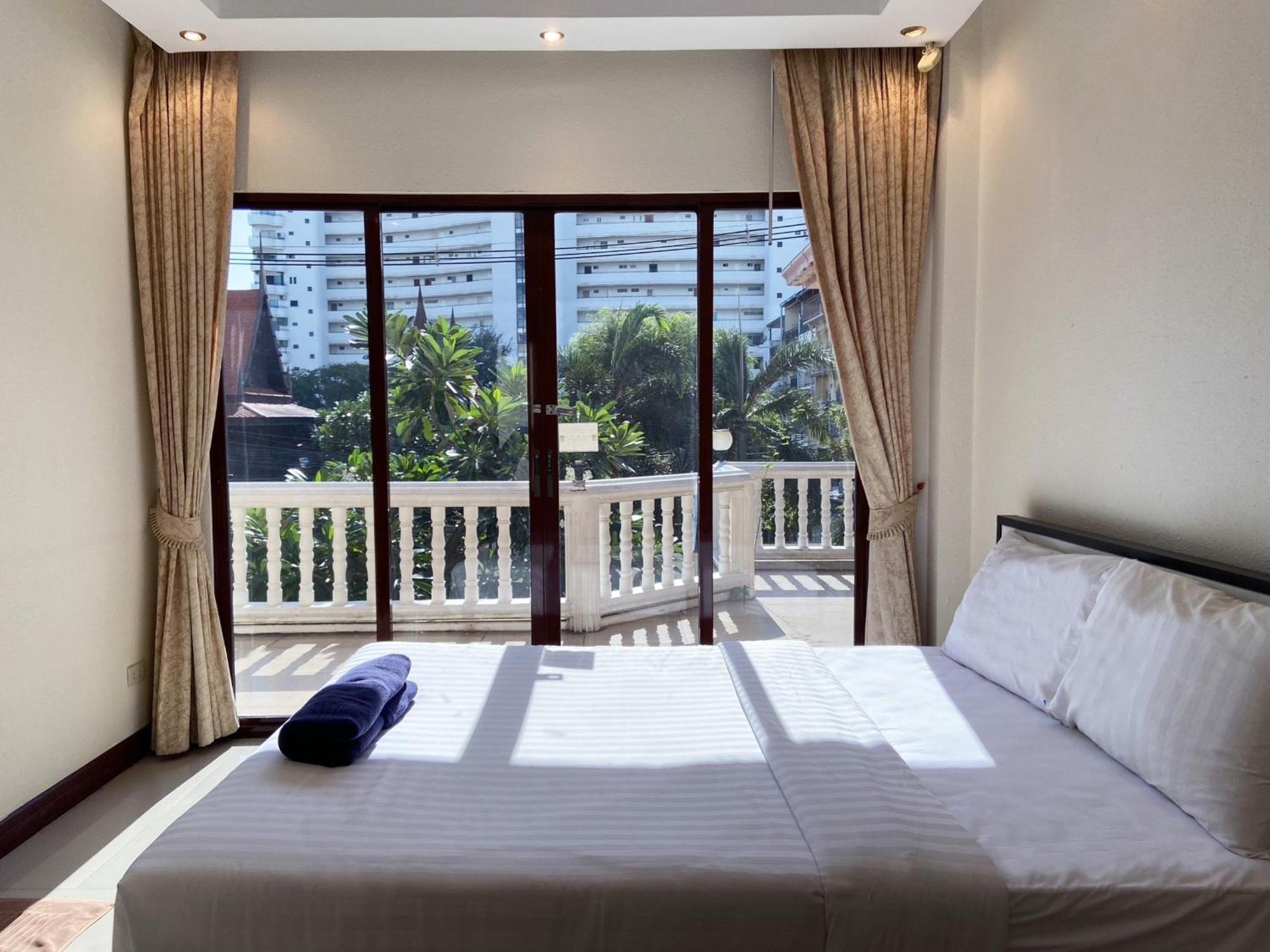 Blooming Hill Boutique Suites Pattaya Dış mekan fotoğraf